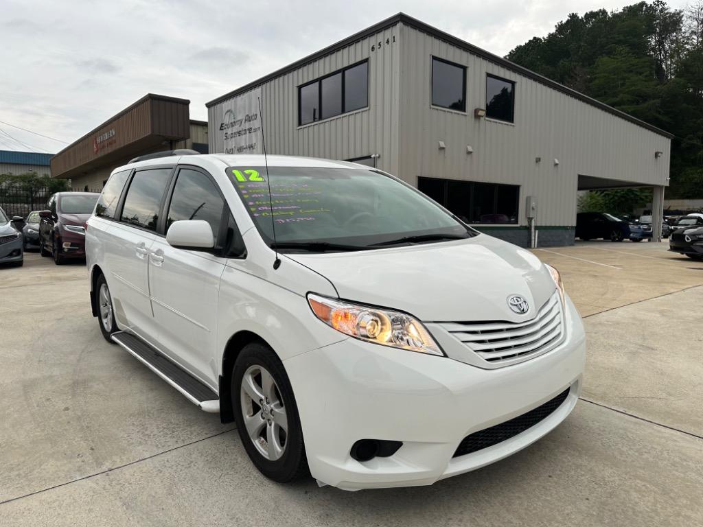 2012 Toyota Sienna
