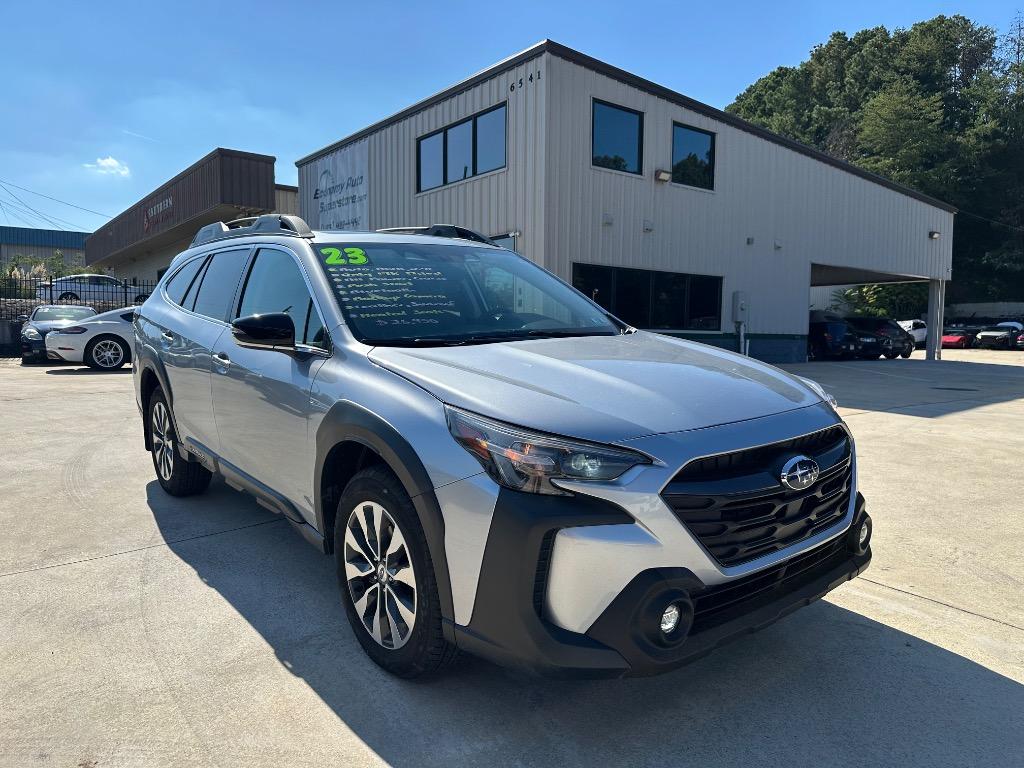 2023 Subaru Outback Limited's photo