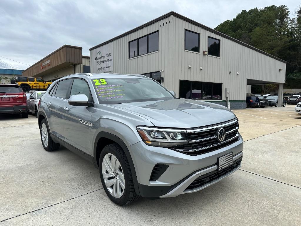 2023 Volkswagen Atlas Cross Sport SE w/Tech's photo