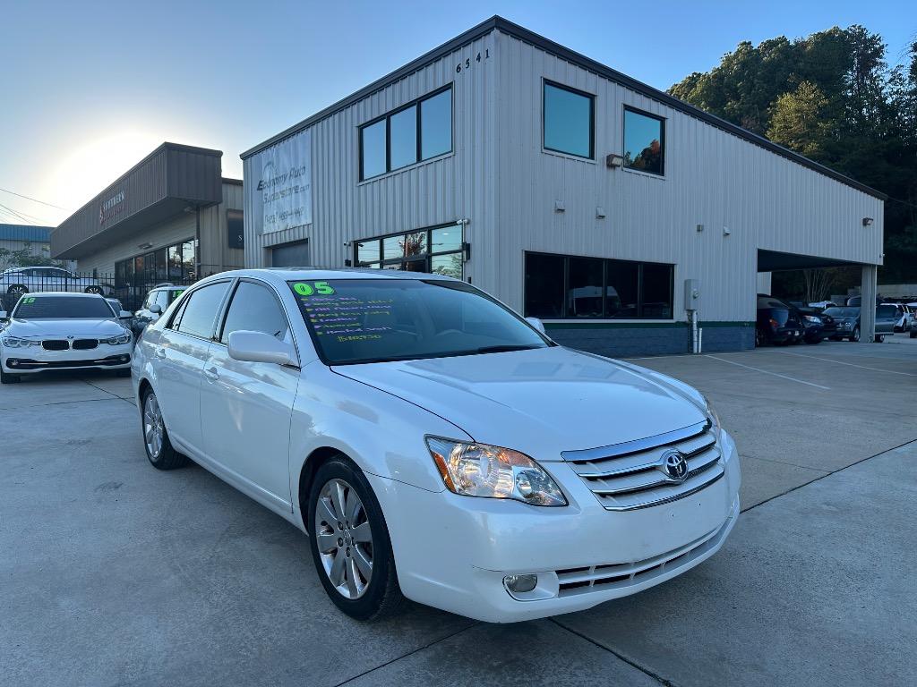 2005 Toyota Avalon XL
