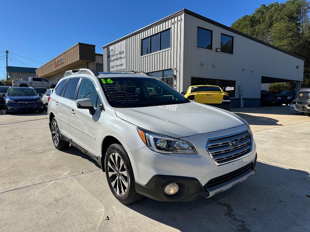 2016 Subaru Outback Limited's photo