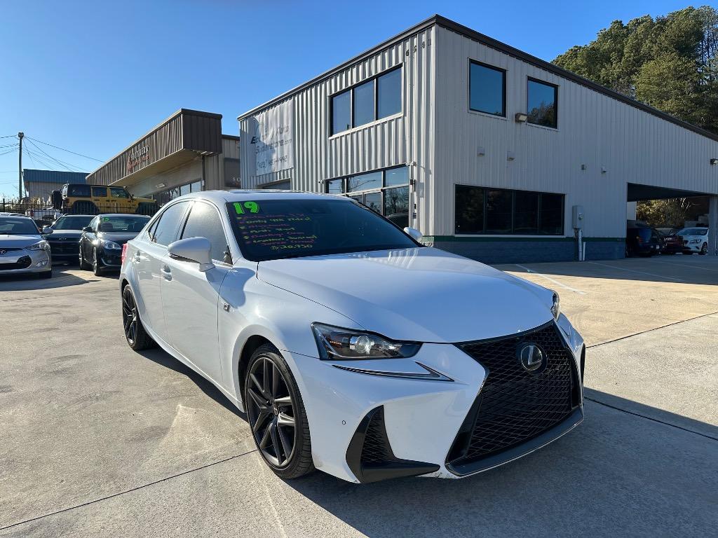 2019 Lexus IS 300 F SPORT's photo