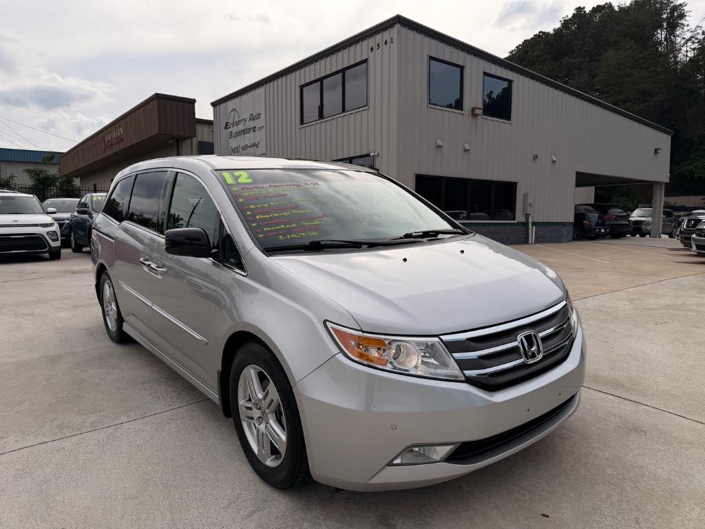 2012 Honda Odyssey Touring's photo