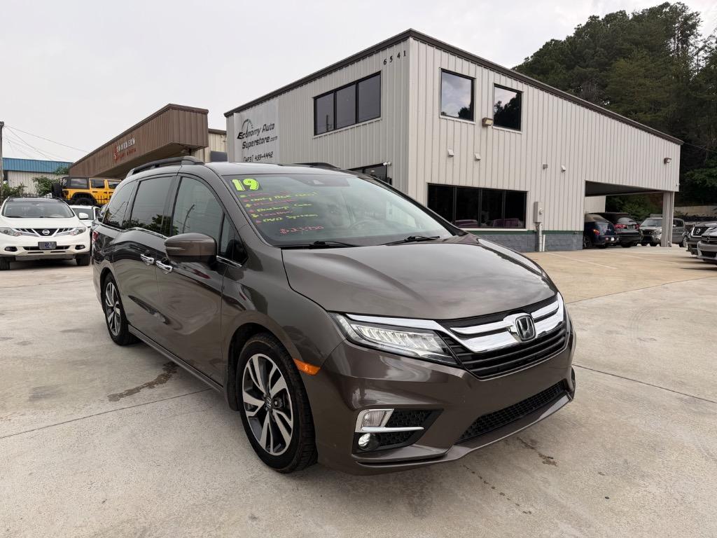 2019 Honda Odyssey Elite's photo